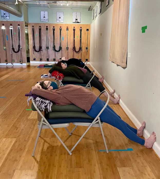 Iyengar Yoga Center of Raleigh Picture 8