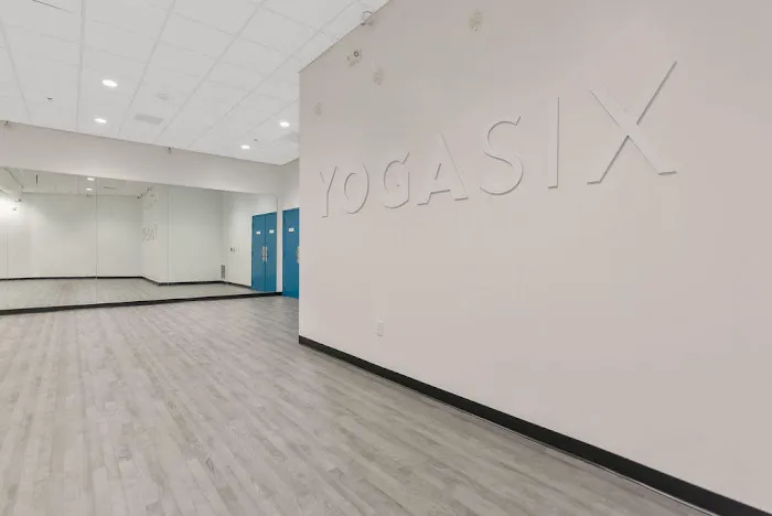 YogaSix Glenwood South Picture 7