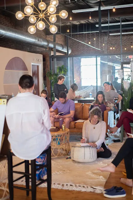 YOGA SOUL•LEC•TIVE Picture 8