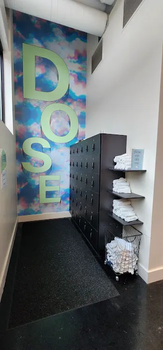 Dose Yoga and Smoothie Bar Picture 8