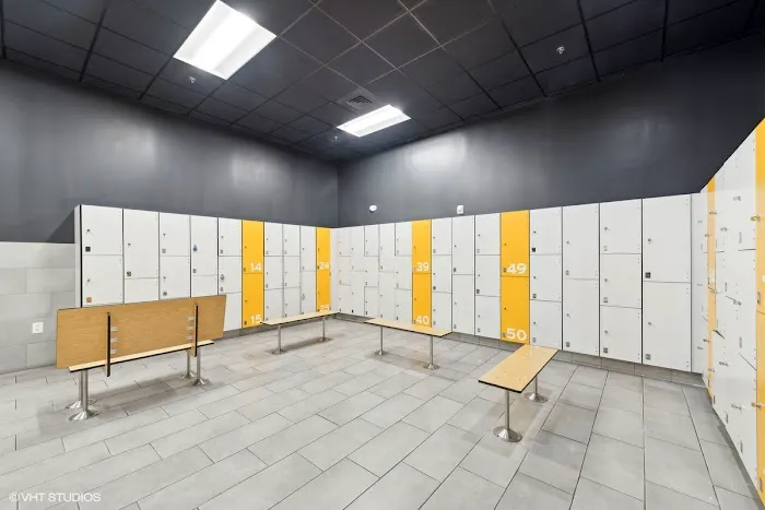 Crunch Fitness - Creedmoor Picture 9