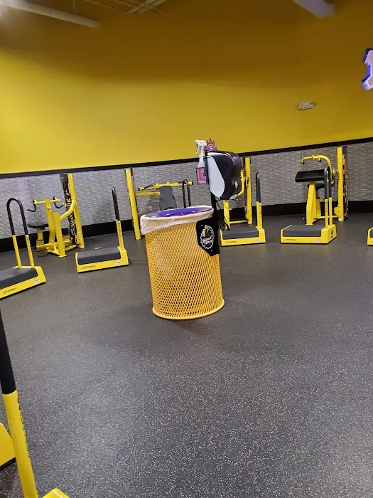 Planet Fitness Picture 4
