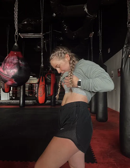 Mell's Boxing/Personal Training Picture 4