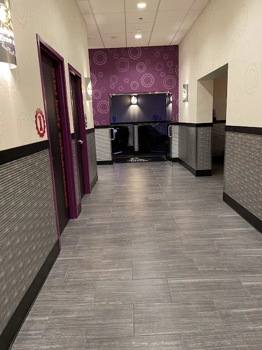 Planet Fitness Picture 2