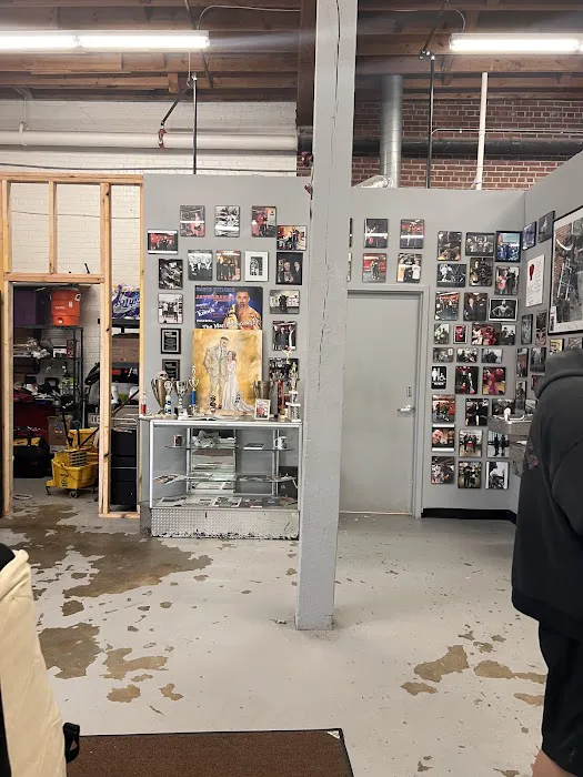 Jawbreaker Boxing Picture 2