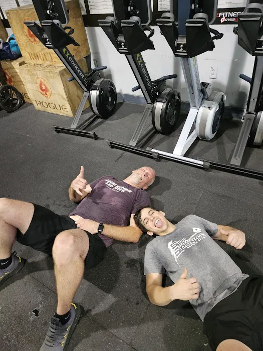 CrossFit Sua Sponte Picture 3