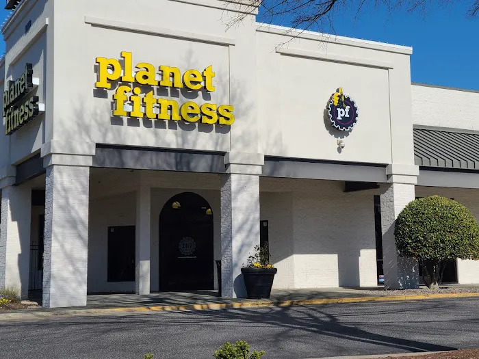Planet Fitness Picture 4