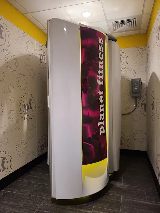 Planet Fitness Picture 1