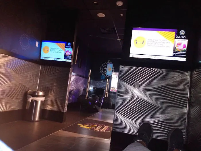 Planet Fitness Picture 3