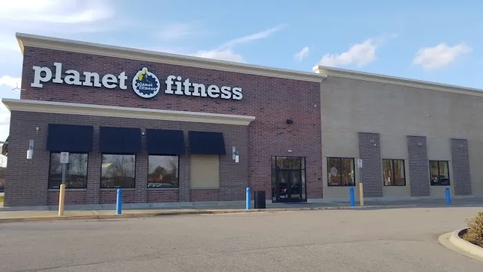 Planet Fitness Picture 6