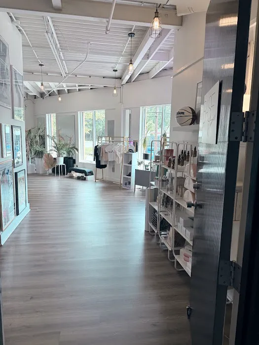 Base Moves | Pilates Reformer & Mat Studio Picture 2