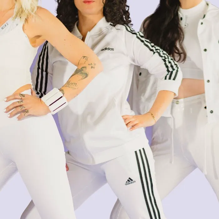 Base Moves | Pilates Reformer & Mat Studio Picture 10