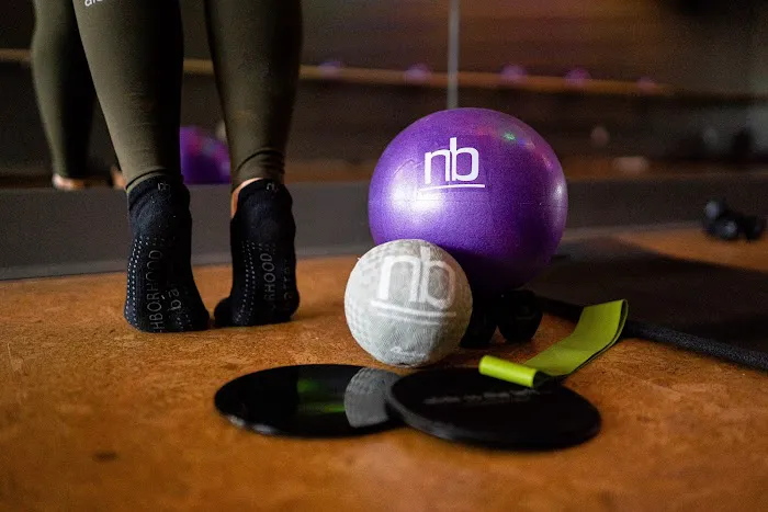 NEIGHBORHOOD barre Durham Picture 1