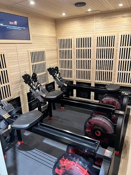 HOTWORX - Durham, NC - Woodcroft Picture 10