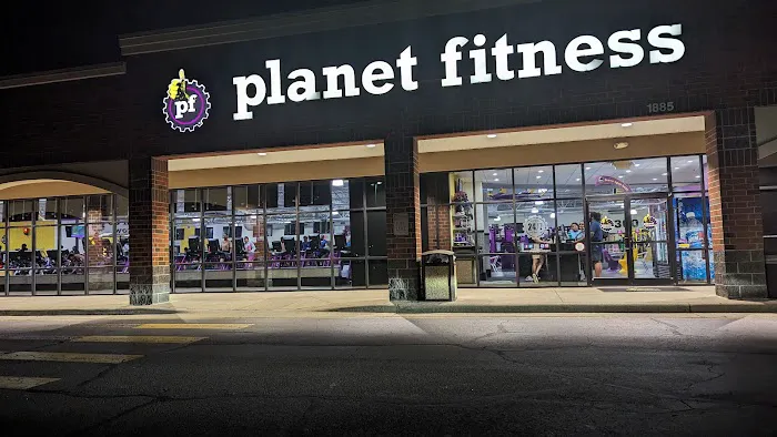 Planet Fitness Picture 2