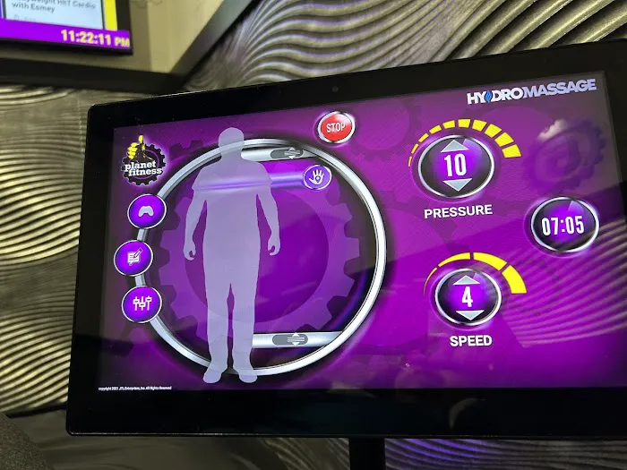 Planet Fitness Picture 8
