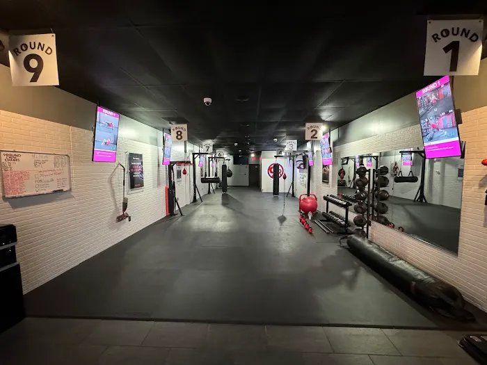 9Round Kickboxing Fitness Picture 5