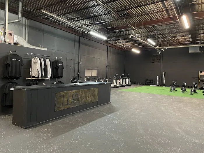 Club Cardio and Fitness Bar Picture 6