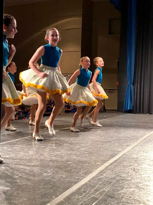 Christy's DancExplosion Picture 6