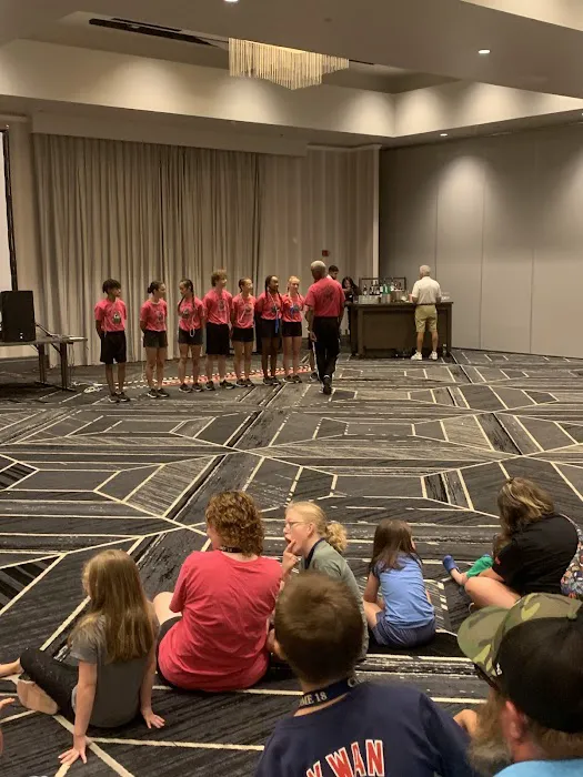 Bouncing Bulldogs Picture 9