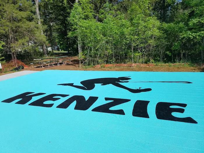 Bouncing Bulldogs Picture 5