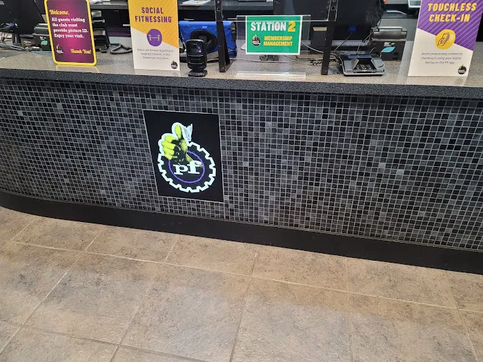 Planet Fitness Picture 2
