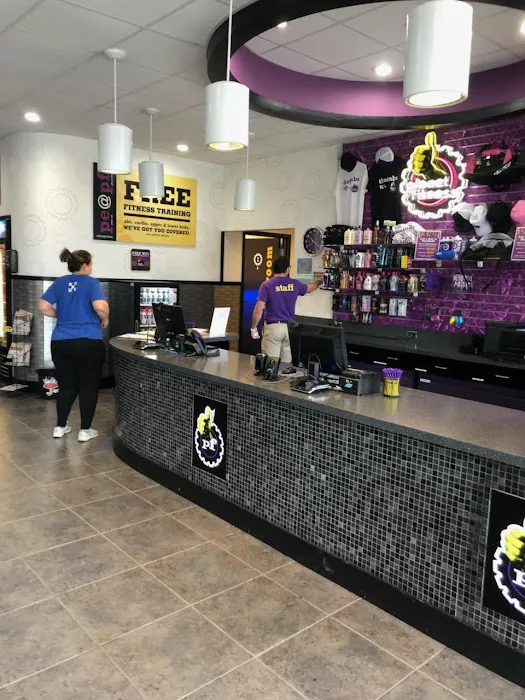 Planet Fitness Picture 9