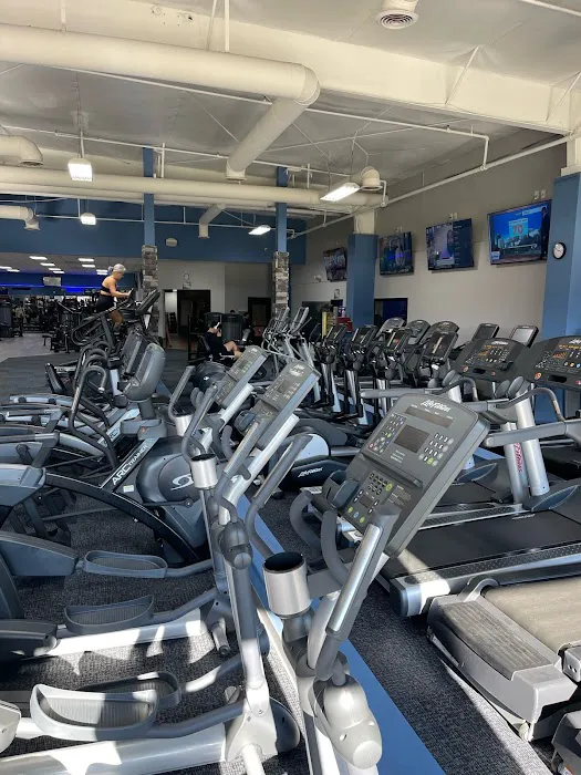 Fit4life Health Clubs - Clayton Picture 1