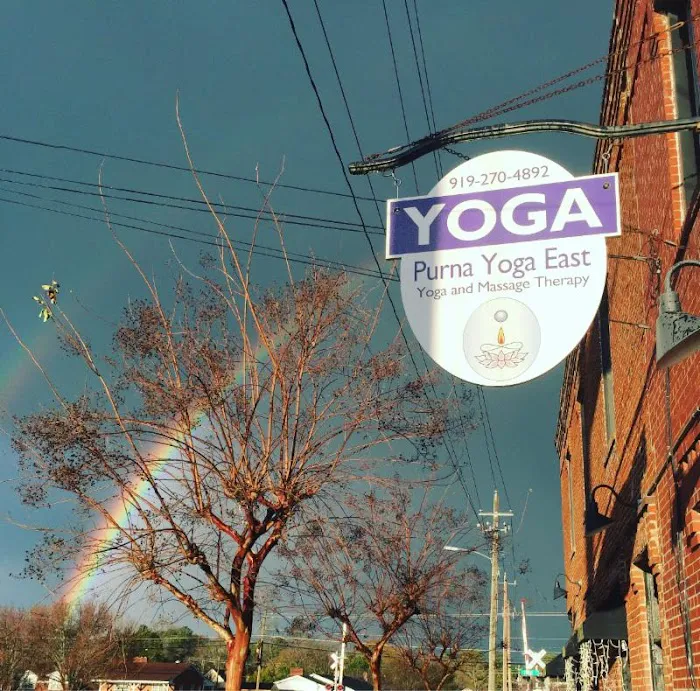 Purna Yoga East Picture 4