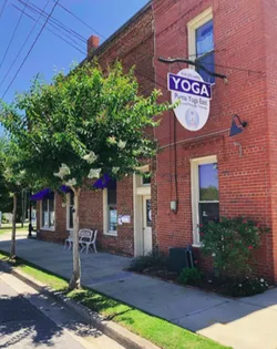 Purna Yoga East Picture 1