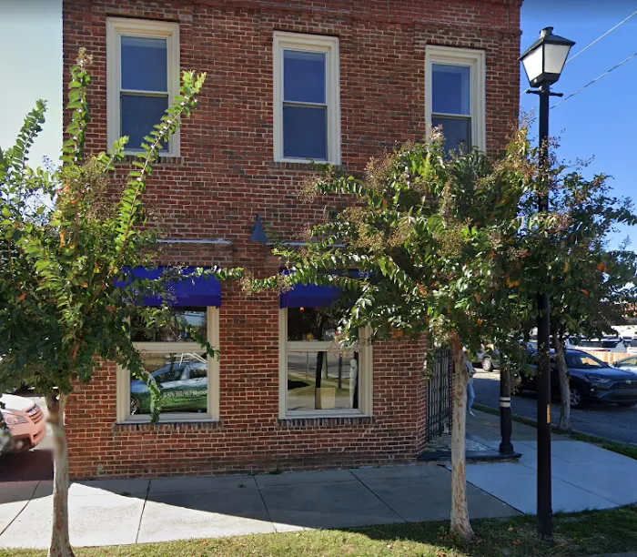 Purna Yoga East Picture 5