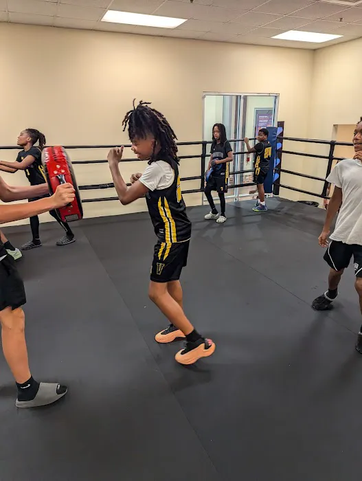 Sweets Boxing Picture 6