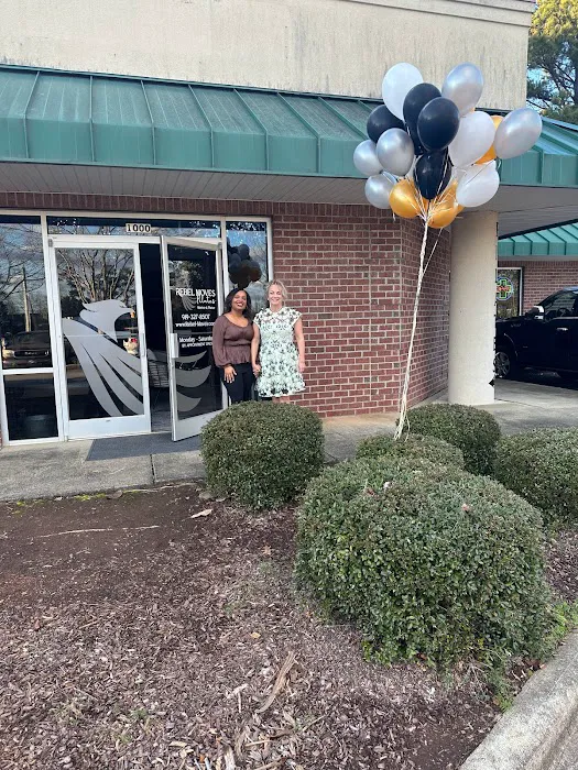 Rebel Moves Pilates Picture 10