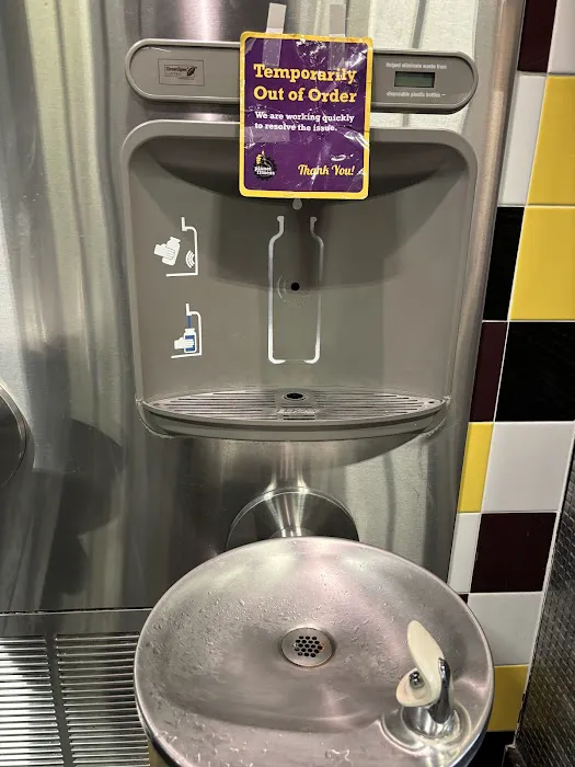 Planet Fitness Picture 9