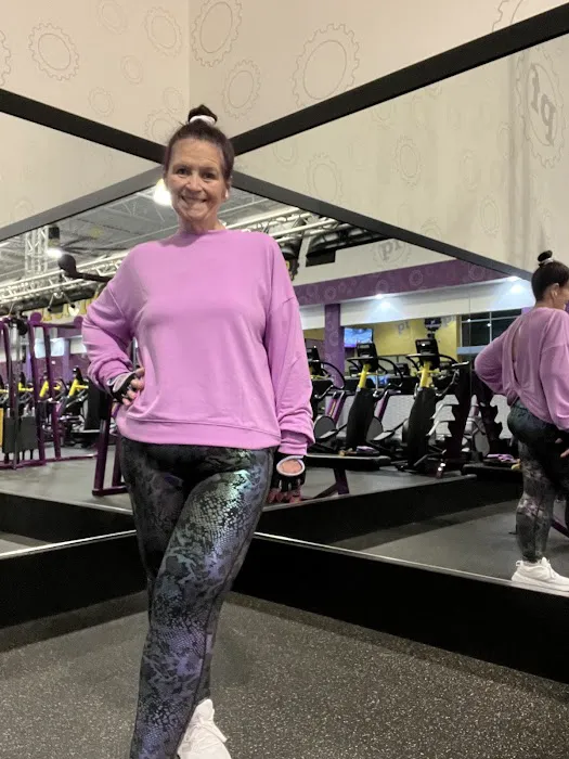 Planet Fitness Picture 5