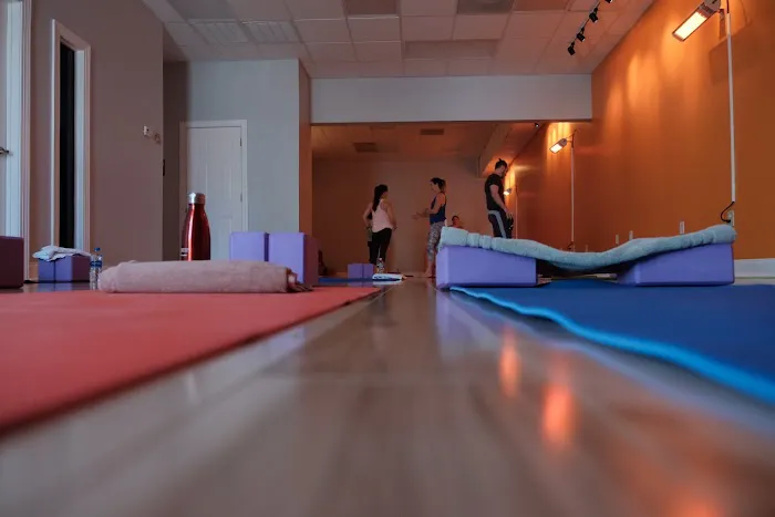 Victory Power Yoga Picture 8