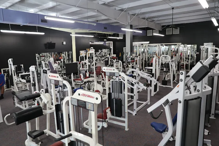 Body Fit 24/7 Fitness Picture 3