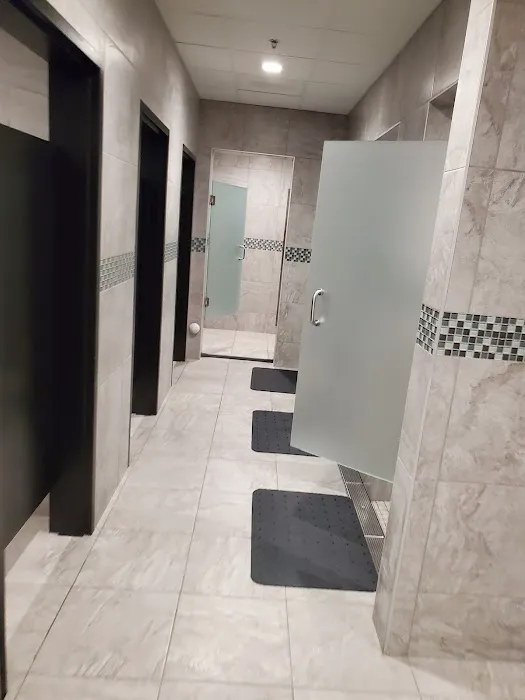 Planet Fitness Picture 8