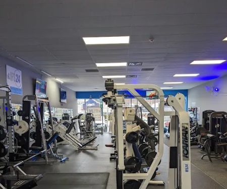 IFS24 - 24 Hour Gym - Semi-Private Gym