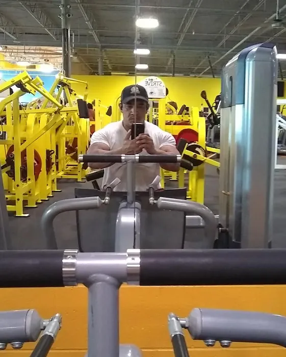 Blue Moon Fitness - Omaha North Picture 4