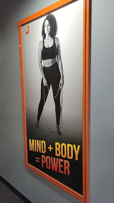 HOTWORX - Omaha - Midtown Picture 1