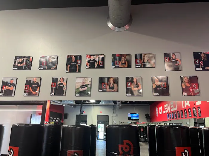 Farrell's eXtreme Bodyshaping - FXB 120th & Fort Picture 3