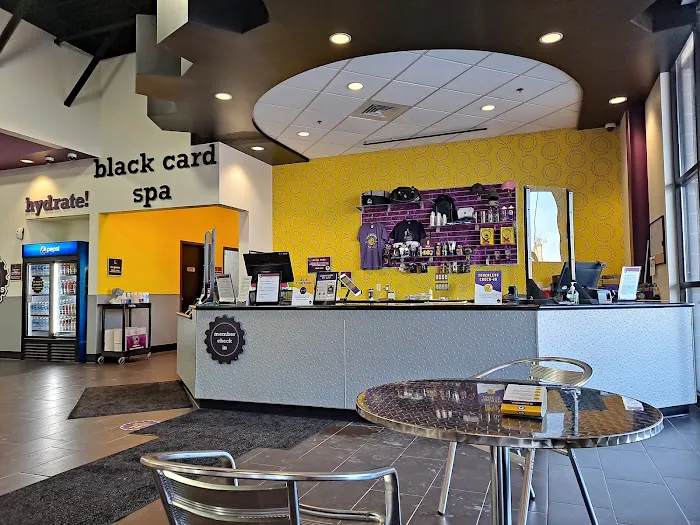 Planet Fitness Picture 5