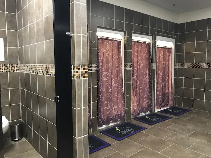 Planet Fitness Picture 9
