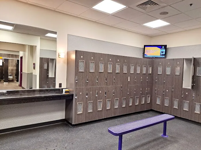 Planet Fitness Picture 4