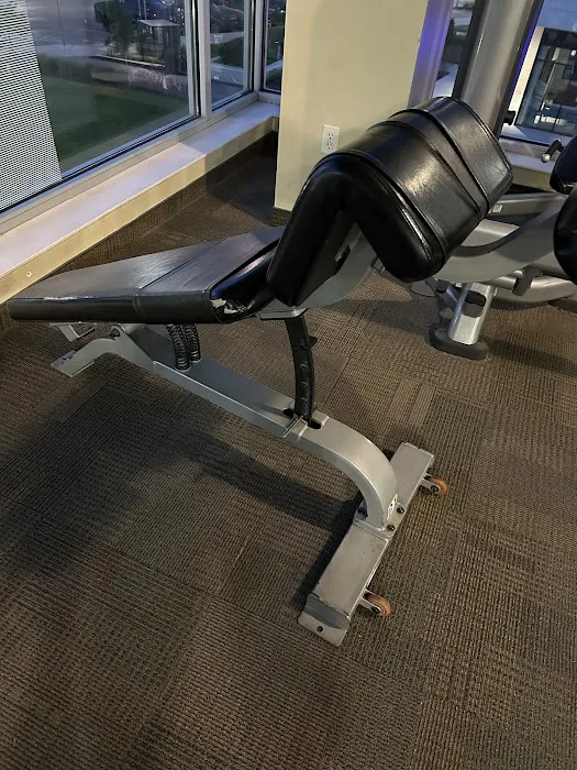 Genesis Health Clubs - Aksarben Picture 8