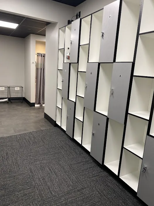 Power Life Yoga Barre Fitness - Aksarben Picture 10