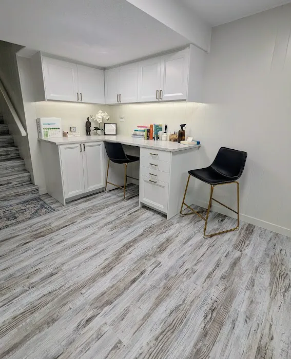 JeriLyn Frisbie Yoga Picture 4