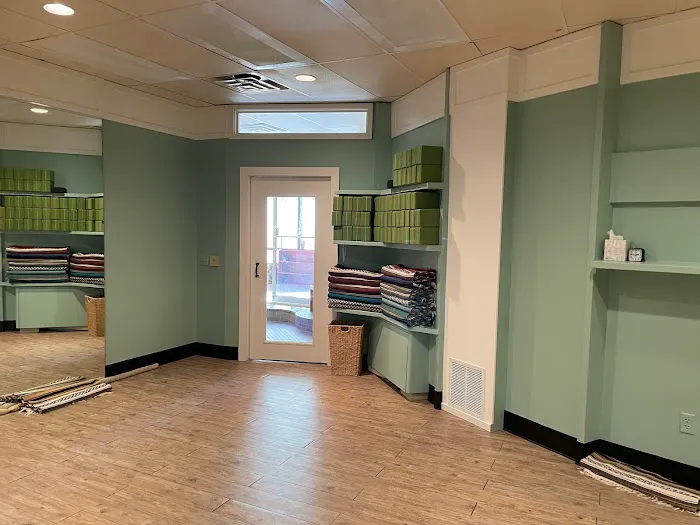 One Tree Yoga - East Studio Picture 10