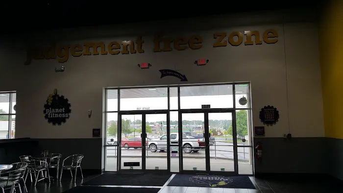 Planet Fitness Picture 1